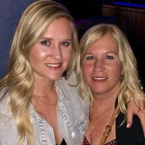 Meet your Posher, Debra